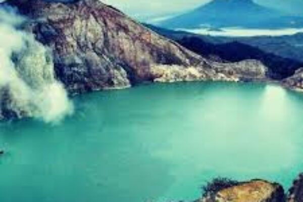 KAWAH IJEN TN. BALURAN JAWATAN PANTAI BAMA