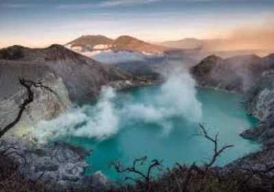 Pesona Api Biru dan Keindahan Alam Banyuwangi yang Tak Tertandingi